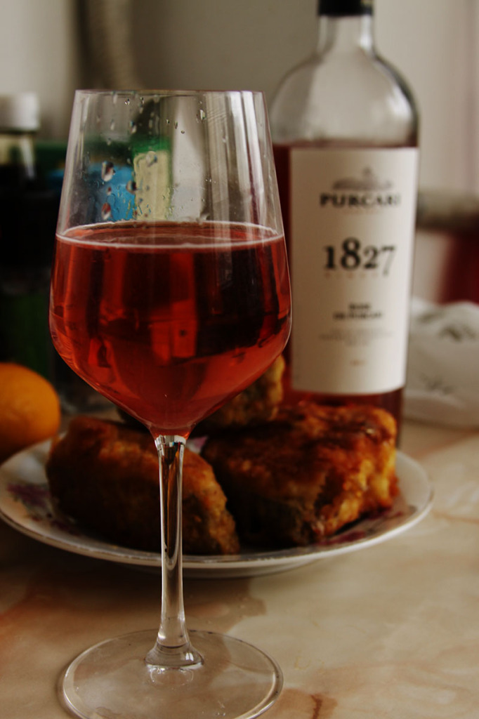 vin-roze-ourcari-cu-somn-pane